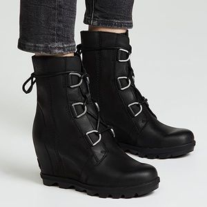 SOREL Joan of arc wedge boots
